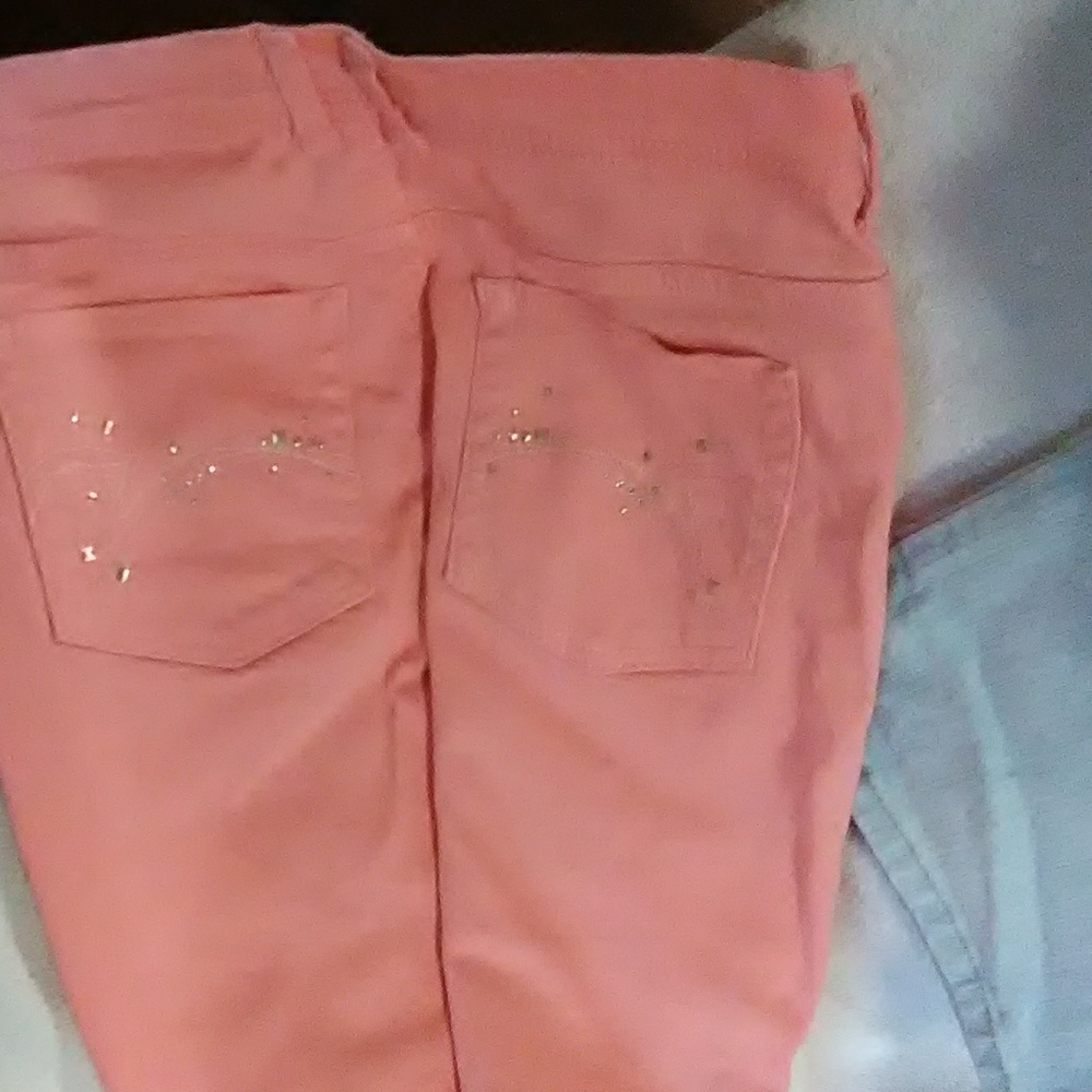 Peach colored Gloria Vanderbilt over the knee ca